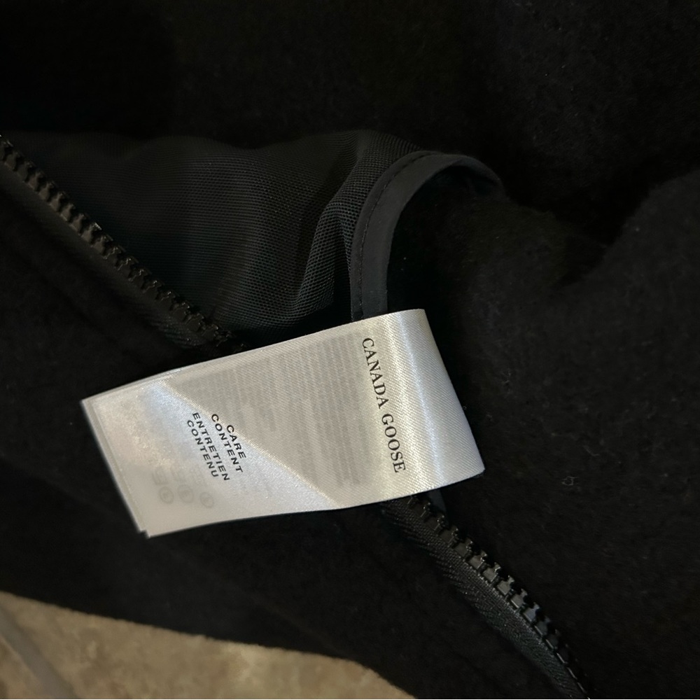 Men's Canada, goose MERSEY black fleece vest size XL.  NWT. - Picture 9 of 9